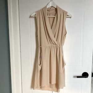 Aritzia Wilfred beautiful cream colored Dress (size Large)